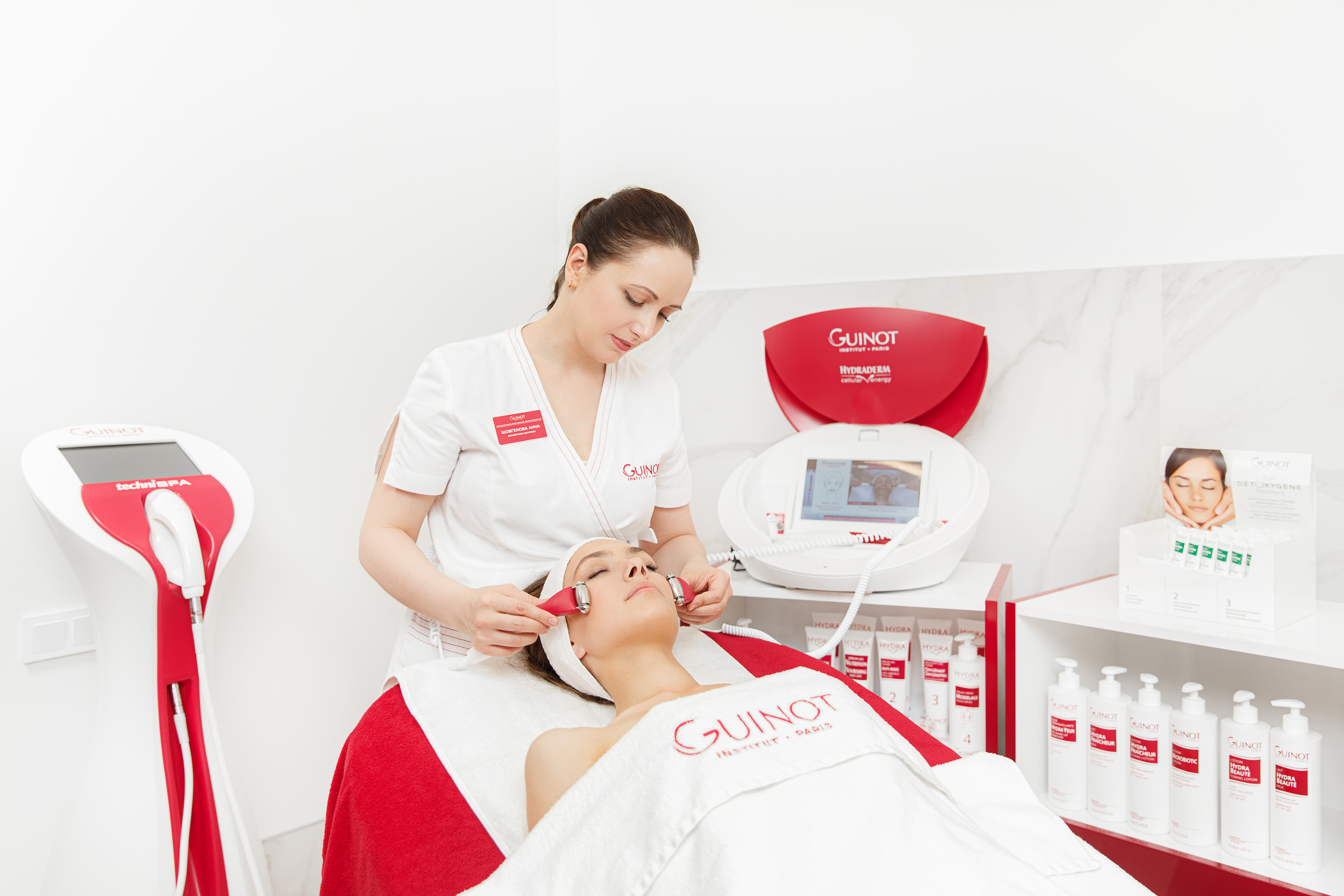 Hydradermie 1000 — чем отличается от классических аппаратных процедур